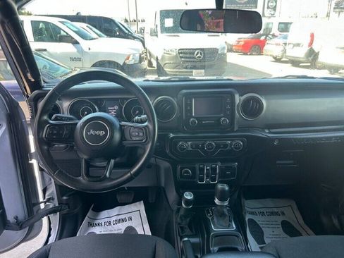 Used 2019 Jeep Wrangler Unlimited Sport S AWD/4WD image 25