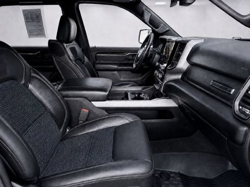 Used 2020 RAM 1500 Big Horn w/ Built-to-serve Edition AWD/4WD image 21