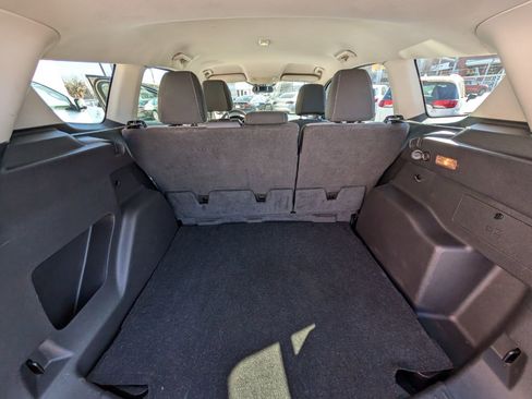 Used 2017 Ford Escape S image 19