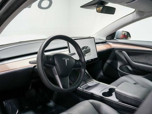 Used 2023 Tesla Model 3 Standard Range RWD image 12