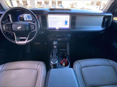 Used 2023 Ford Bronco Outer Banks w/ Sasquatch Package image 15