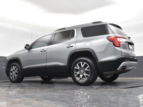 Used 2023 GMC Acadia SLT FWD image 25