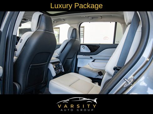 Used 2025 Lincoln Aviator Reserve w/ Equipment Group 201A AWD/4WD image 11