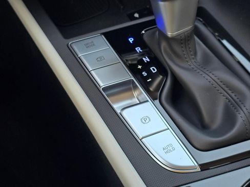 New 2026 Hyundai Elantra Limited w/ Cargo Package image 21