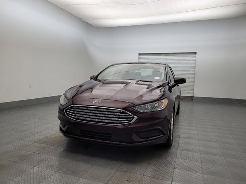 Used 2018 Ford Fusion SE w/ Fusion SE Technology Package image 15