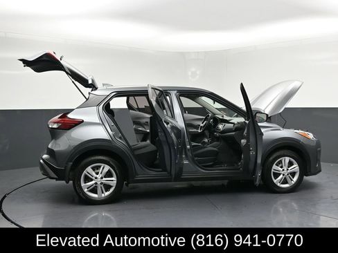 Used 2024 Nissan Kicks S FWD image 34