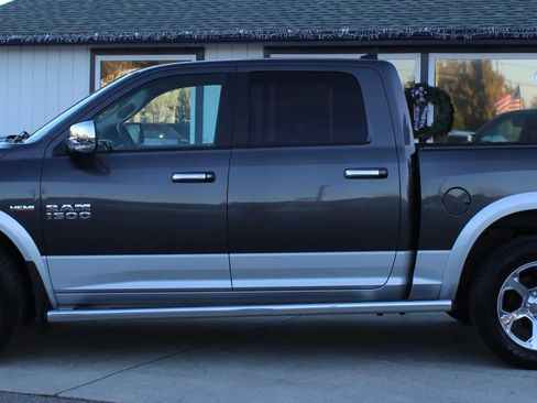 Used 2016 RAM 1500 Laramie w/ Convenience Group image 2