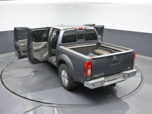 Used 2017 Nissan Frontier SV w/ SV Value Truck Package RWD image 37
