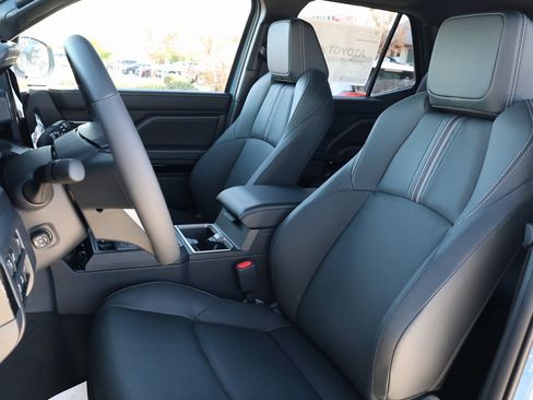 New 2026 Toyota 4Runner Limited image 31