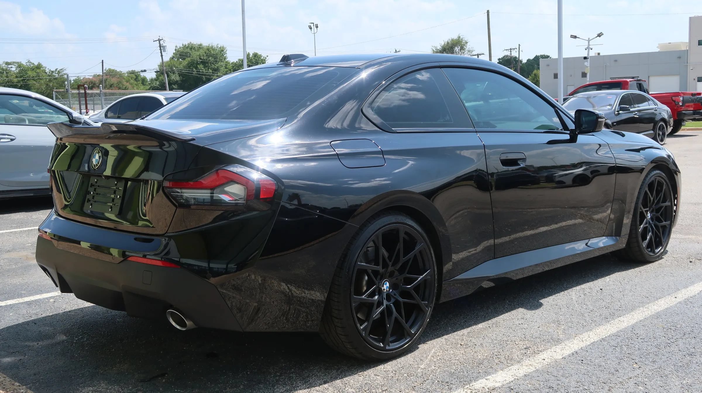 Used 2024 BMW 230i Coupe w/ Convenience Package RWD image 14
