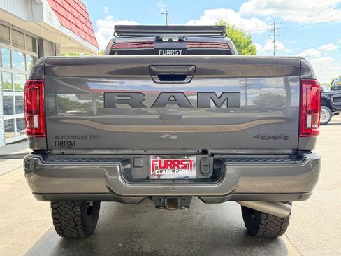 Used 2025 RAM 2500 Laramie AWD/4WD image 4
