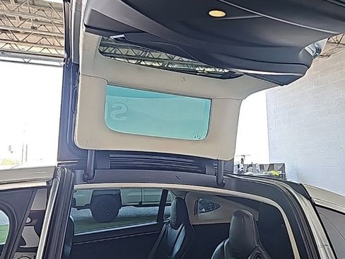 Used 2016 Tesla Model X P90D image 39
