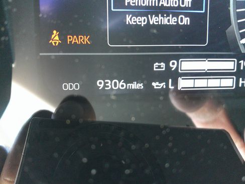 Used 2024 Toyota Tundra Limited image 23