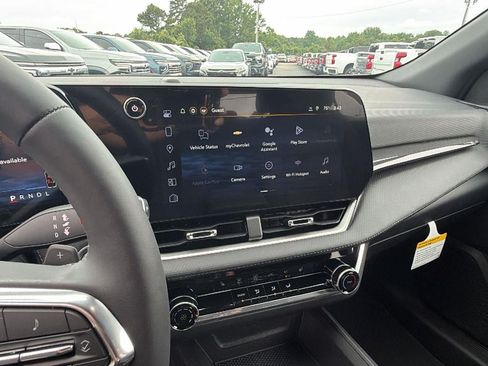 New 2026 Chevrolet Equinox LT FWD image 5