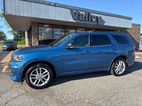 Used 2024 Dodge Durango GT AWD/4WD image 3