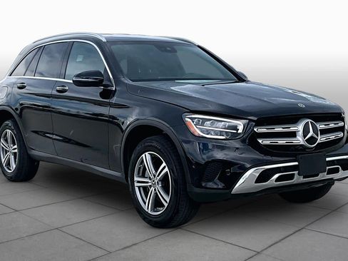 Used 2022 Mercedes-Benz GLC 300 4MATIC w/ Premium Package Lite image 3