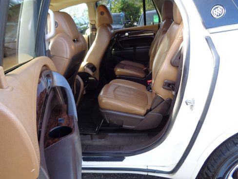 Used 2015 Buick Enclave Premium w/ Experience Buick Package image 15
