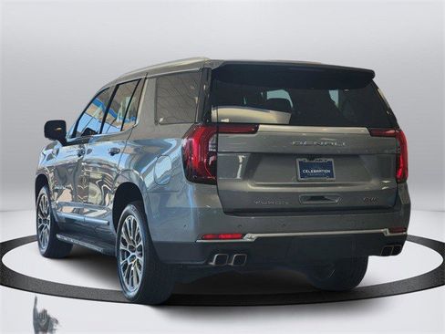 Certified 2025 GMC Yukon Denali image 3