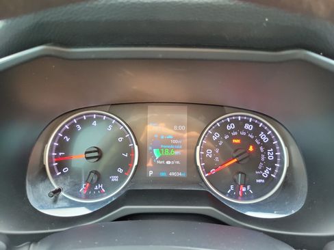 Used 2019 Toyota RAV4 XLE FWD image 24