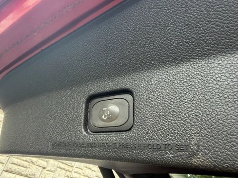 Used 2017 Ford Explorer Limited FWD image 37