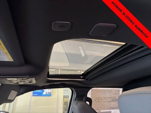 New 2026 Toyota Tacoma TRD Off-Road image 3