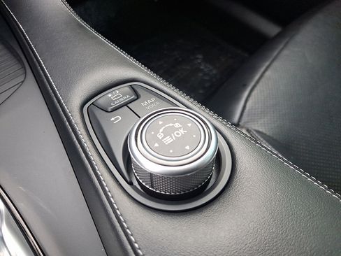 Used 2019 INFINITI QX50 Essential w/ Premium Heat Package image 23