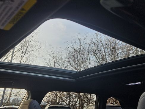 Certified 2025 Subaru Forester Premium image 8