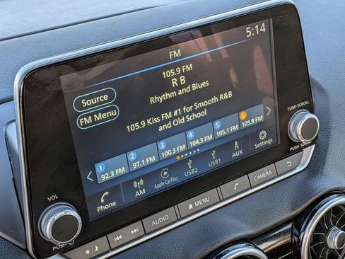 Used 2024 Nissan Sentra SV FWD image 23