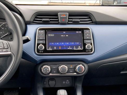 New 2025 Nissan Versa SV image 7