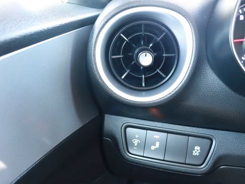 Used 2024 Kia Forte LXS w/ LXS Technology Package FWD image 22