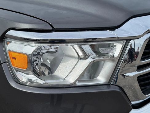 Used 2022 RAM 1500 Big Horn AWD/4WD image 11