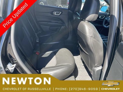 Used 2022 Jeep Compass Latitude AWD/4WD image 24
