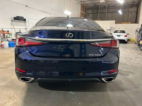 Used 2019 Lexus ES 350 w/ Accessory Package 2 image 4