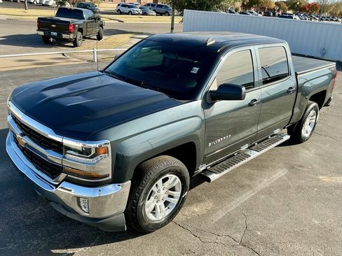 Used 2018 Chevrolet Silverado 1500 LT w/ All Star Edition image 5