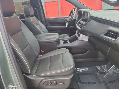 Used 2023 GMC Yukon SLT image 45
