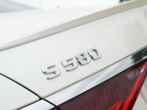 Used 2022 Mercedes-Benz S 580 4MATIC Sedan image 13