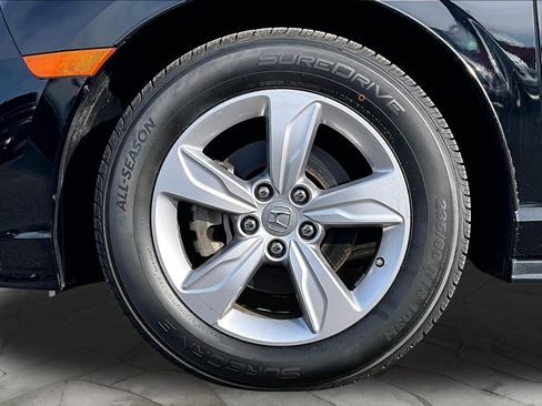 Used 2019 Honda Odyssey EX-L image 9