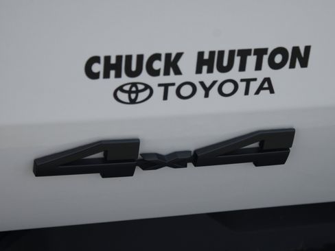 Used 2025 Toyota Tundra Limited AWD/4WD image 20