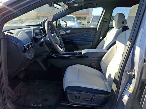 Certified 2024 Volkswagen ID.4 S image 13