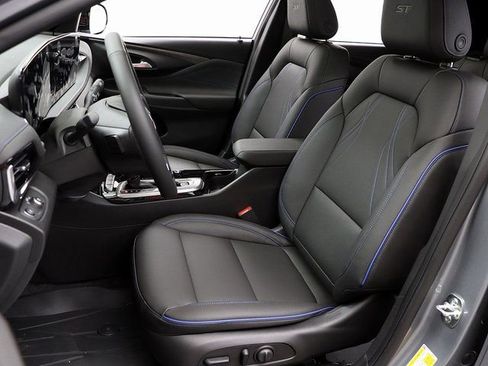 New 2026 Buick Envista Sport Touring w/ Convenience I Package image 9