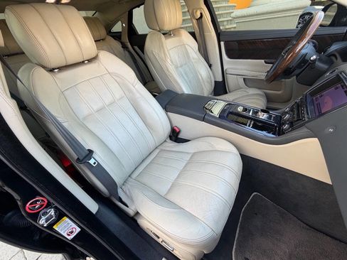Used 2013 Jaguar XJ L Ultimate image 76