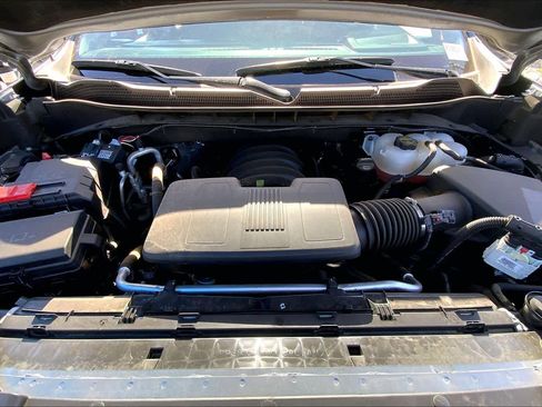 Used 2024 Chevrolet Silverado 1500 LT Trail Boss w/ Convenience Package II image 31