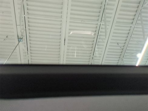 Used 2025 Audi Q5 Premium w/ Convenience Package image 29