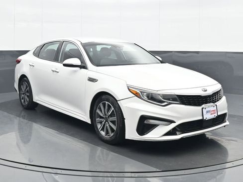 Used 2020 Kia Optima EX image 9