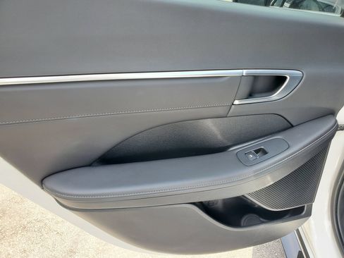 Used 2023 Hyundai Sonata Limited FWD image 8