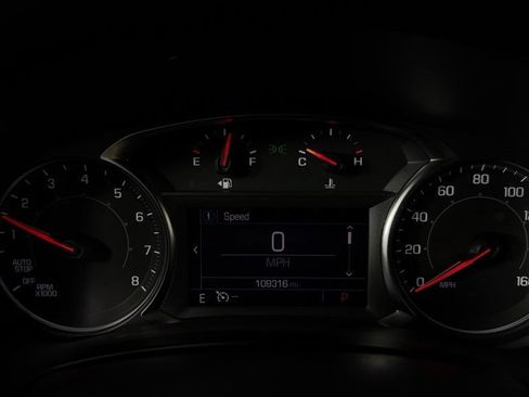 Used 2023 GMC Terrain SLE w/ Driver Convenience Package FWD image 20