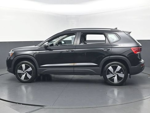 Used 2024 Volkswagen Taos S AWD/4WD image 8