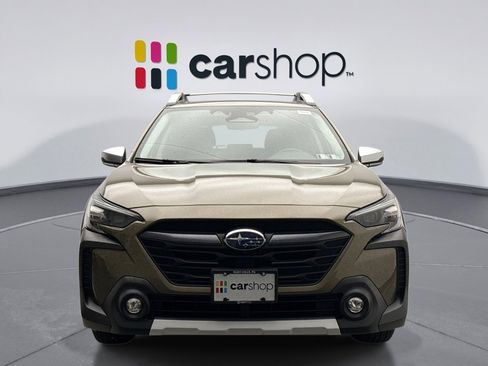 Used 2023 Subaru Outback Touring AWD/4WD image 8
