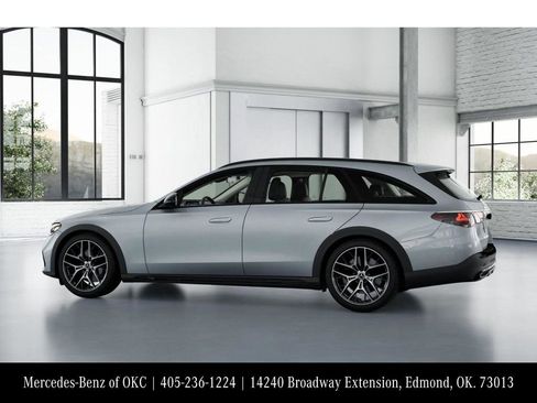 New 2026 Mercedes-Benz E 450 4MATIC All-Terrain Wagon image 32