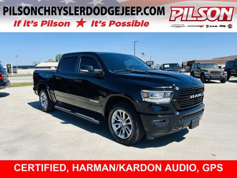 Used 2022 RAM 1500 Laramie AWD/4WD image 1
